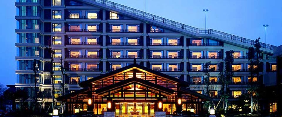 都江堰青城豪生国际酒店位于青城山前山风景区,是一家集会议,休闲