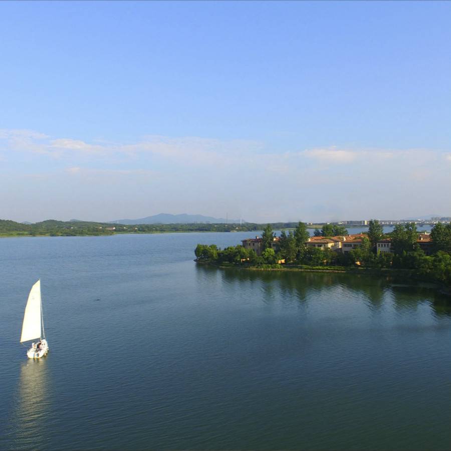 卧龙湖小镇预订_地址_价格查询-【要出发, 有品质的旅行】