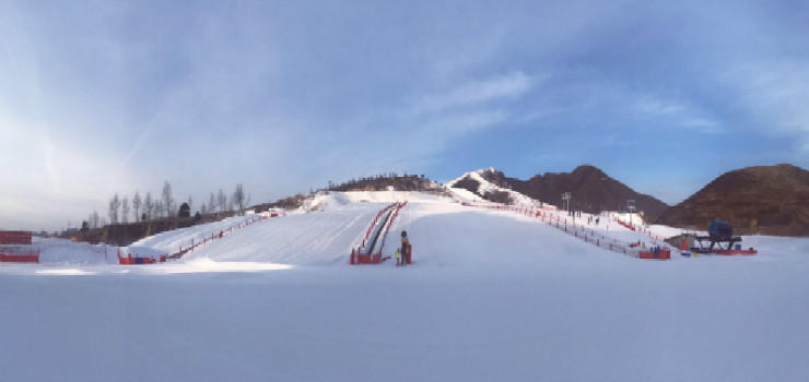 涞源七山滑雪场酒店图片